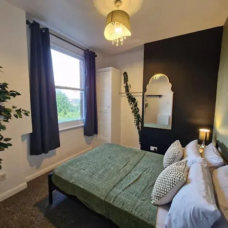 The Ivy Rooms - With Cinema Room Brighton Exterior photo
